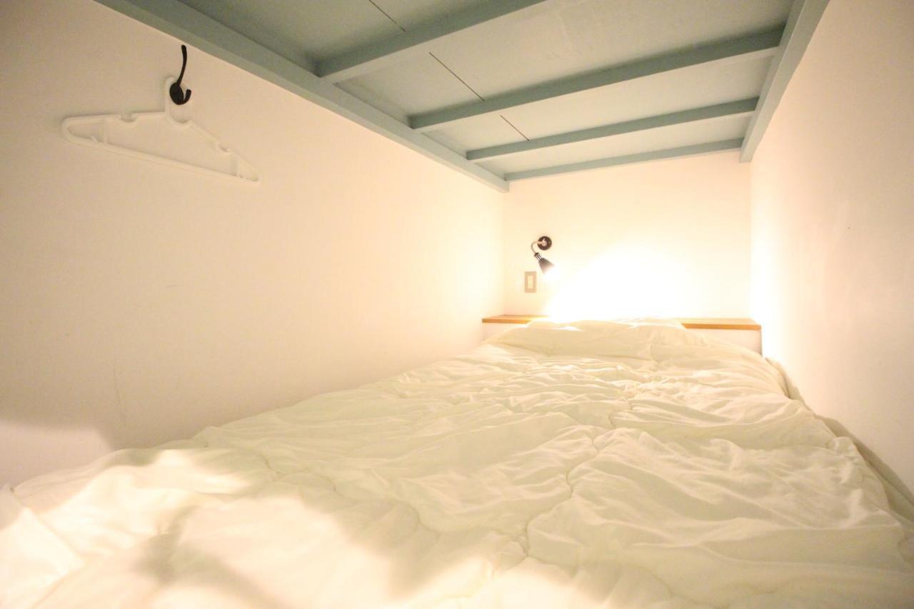 The Next Door & Private Ostello